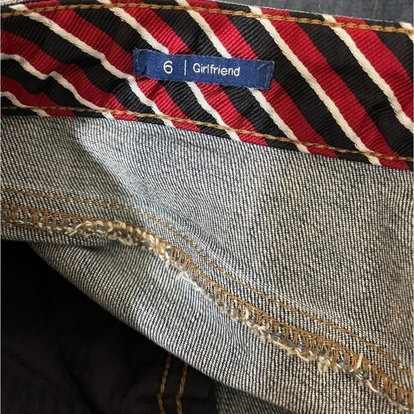 Talbots Girlfriend Jeans in Griffin Wash Sz. 6 - Picture 7 of 9